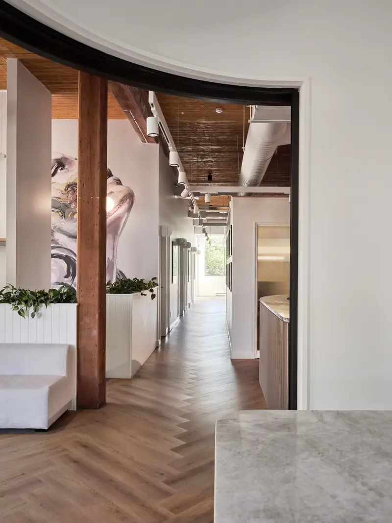 Corridor at Clinique Face MD