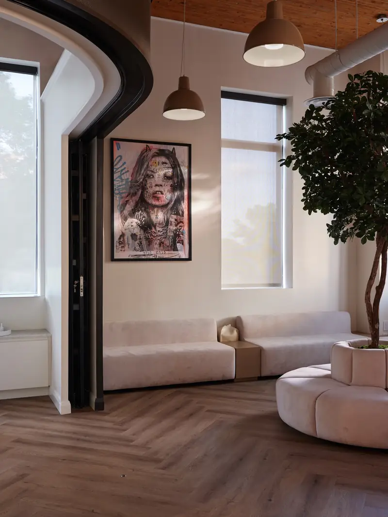 Lounge at Clinique Face MD